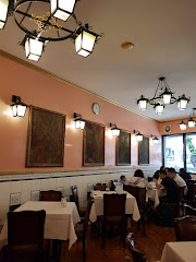 Portuguese near Hotel Metropole